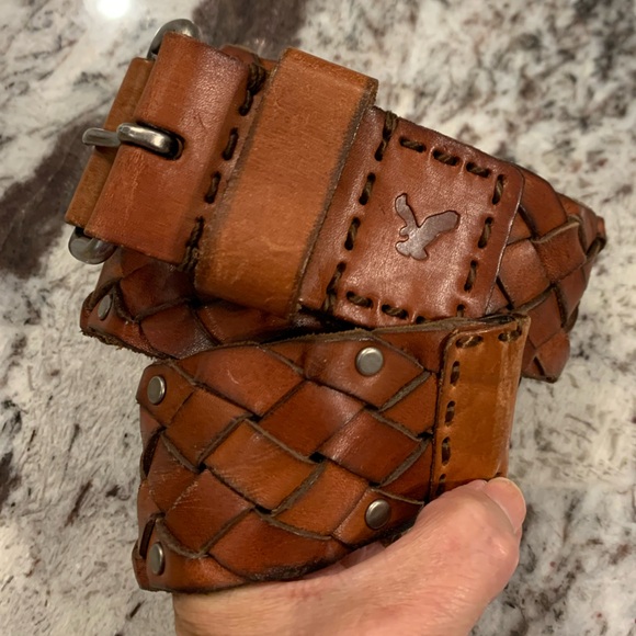 Men’s American Eagle leather belt size large- x large braided leather w/rivets - Picture 1 of 12